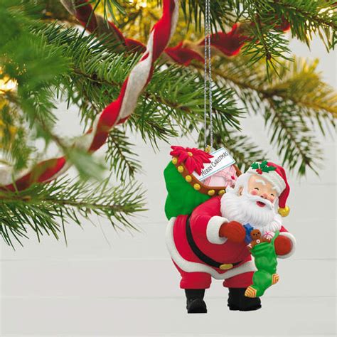 Vintage Greetings 2024 Exclusive Ornament - Keepsake Ornament Club ...