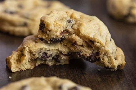 Sourdough Chocolate Chip Cookies - i am baker