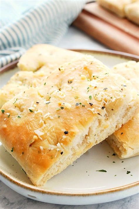 Easy Focaccia Bread - the best and easiest recipe for homemade focaccia ...