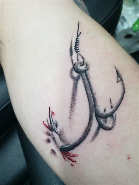 19+ Treble Hook Tattoo - WitaYashim