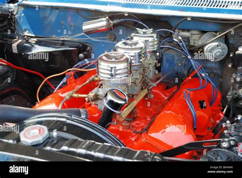 Hot rod muscle car engine Stock Photo - Alamy