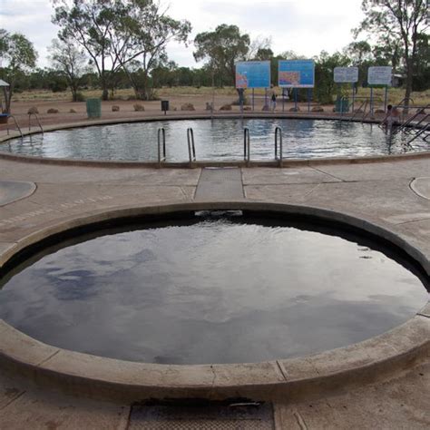 Lightning Ridge Artesian Bore Baths – Lightning Ridge, Australia ...