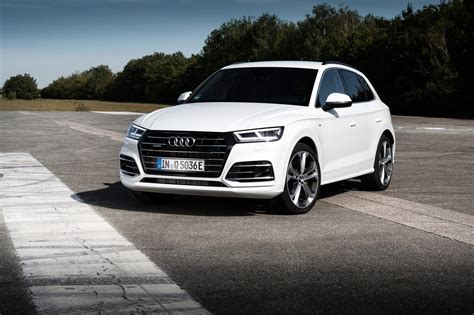 2020 Audi Q5 plug-in hybrid is a greener SQ5 alternative - CNET