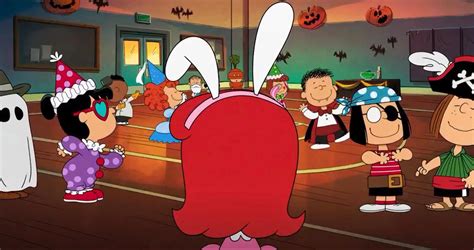 The Peanuts Gang dance at the Halloween Party Gym! by PeanutsLegoToons ...