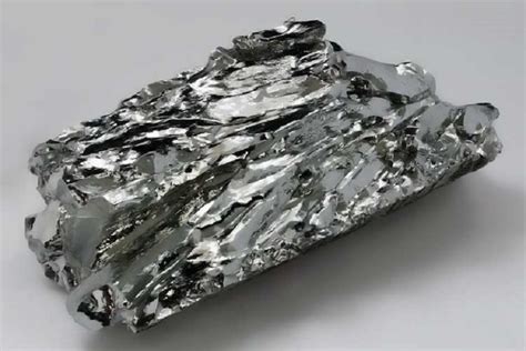 6 Uses of Molybdenum | Facts About the Applications of Molybdenum