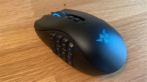 Razer Naga Pro Wireless Gaming Mouse - Review 2020 - PCMag Australia