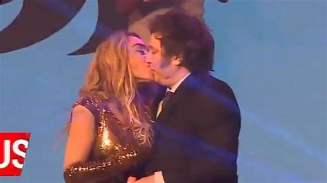 Argentina's President Passionately Makes Out with Girlfriend Onstage