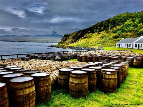 Bunnahabhain Distillery in 2024 | Islay, Whiskey distillery, Distillery