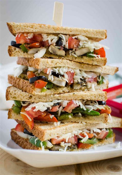 15 min Easy and Healthy Italian Flavored Veggie Sandwich Recipe | Meatless or Vegetarian