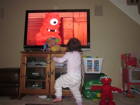 Yo Gabba Gabba!: Clubhouse on DVD (Review) - Girl Gone Mom