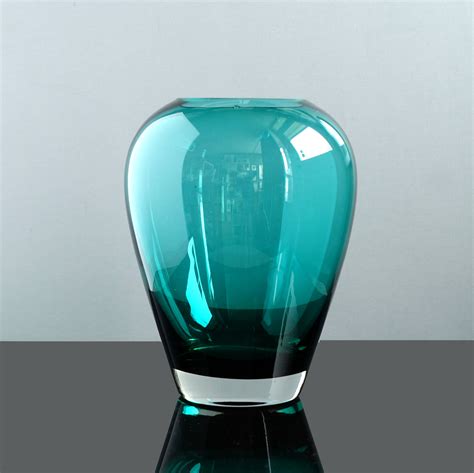 9-091 Reverse Teardrop Teal Blue Glass Flower Vase - Ray New York