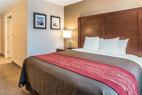 Comfort Inn Airport — Portland Hotels — Maine.com