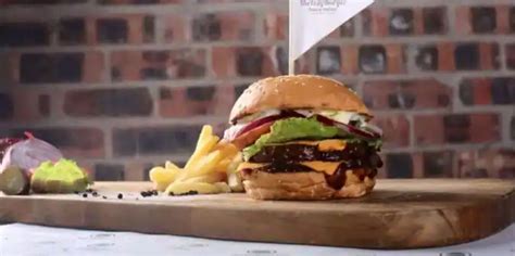 The Izzy Burger, Claremont, Cape Town - Zomato SA