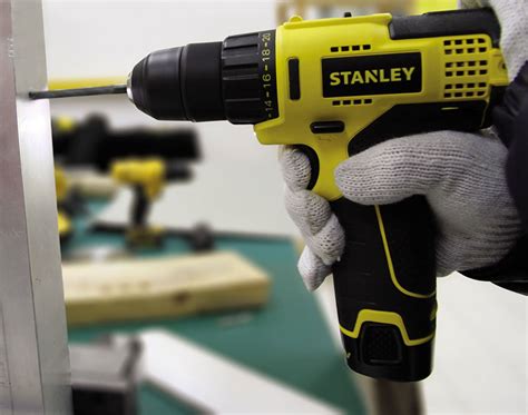 STANLEY | POWER TOOLS | STANLEY® POWER TOOLS | Cordless | 10.8V Li-Ion Compact Drill