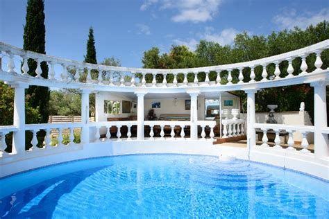 Villa with pool in Provence -Villa Romantique sleeps up to12 +4 in ...