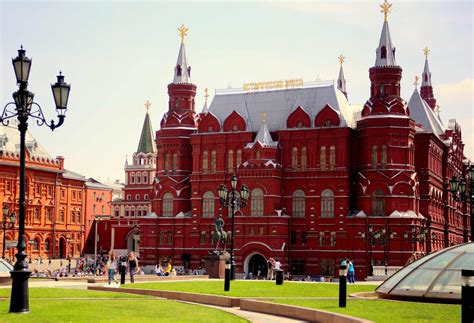 Red Square Tour in Moscow City, Russia - Friendly Local Guides