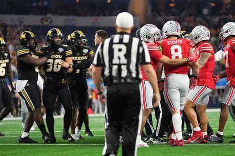 Bowl Games: Missouri defeats Ohio State in low-scoring Cotton Bowl