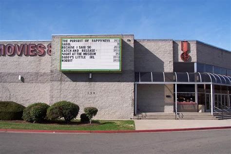 Cinemark Movies 8 in Redding, CA - Cinema Treasures