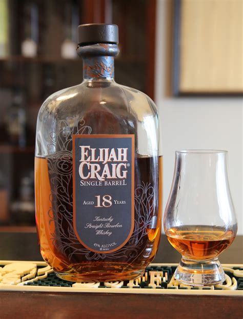 Blundon Bourbon Review: Elijah Craig 18 Bourbon