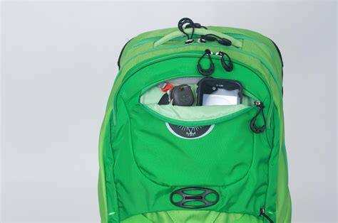 Amazon.com : Osprey Packs Radial 34 Daypack : Hiking Daypacks : Sports ...