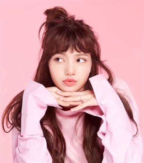 Lisa Manoban Birthday, Real Name, Age, Weight, Height, Family, Boyfriend(s), Bio & More | Lalisa ...