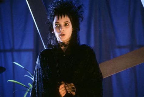 'Beetlejuice 2': First Look At Winona Ryder As Reprised Goth Queen ...