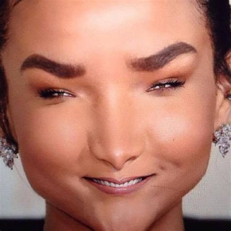 Can You Identify These Distorted Celebrity Faces? | Celebrity faces, Snapchat faces, Celebrities