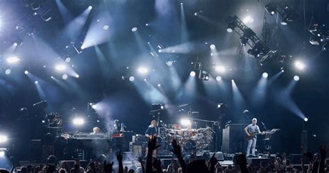 Phish Delivers All-Time Setlist And Wild Improvisation In High-Octane ...