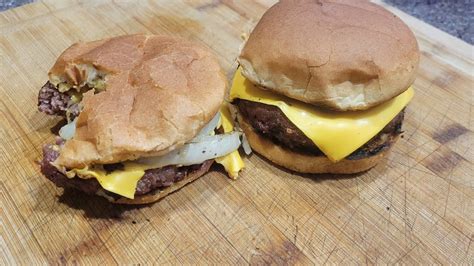 Classic BBQ Cheese Burgers. - YouTube