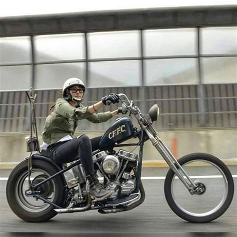 luckybastards-mc.com » Blog Archive » Classic Panhead Chopper.