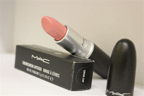 Natalia's Makeup Corner | UK Beauty Blog: MAC Lipstick in Creme Cup | Review