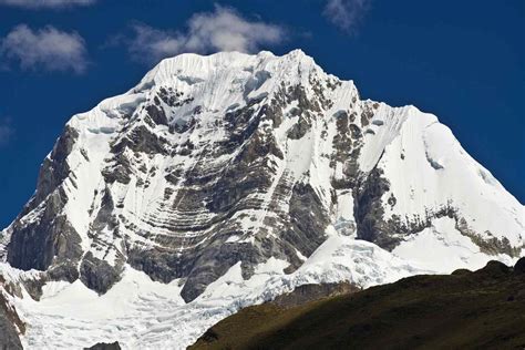 A Guide to the Highest Mountains in Peru