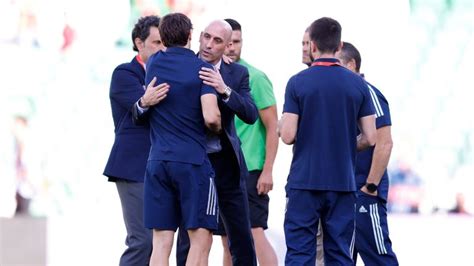 Spanish men's team express solidarity with women after Luis Rubiales ...