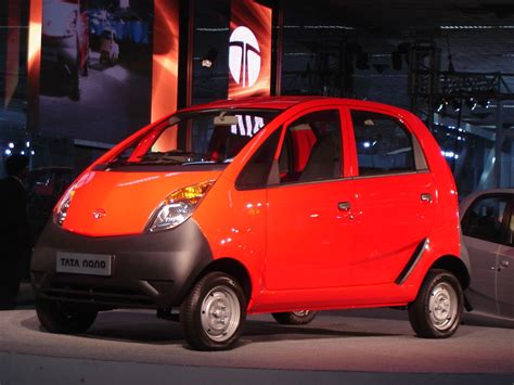 Adiós al Tata Nano, el coche más barato del mundo que hacía temblar a ...