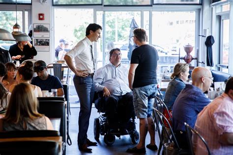 Prime Minister Justin Trudeau and MP Kent Hehr meet with citizens at the Beltliner Diner