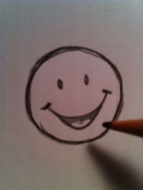 How to Draw a Happy Face - FeltMagnet