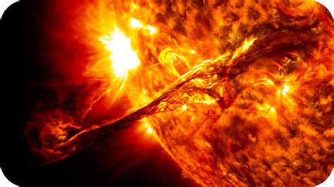 Surface Features of the Sun ( Read ) | Earth Science | CK-12 Foundation