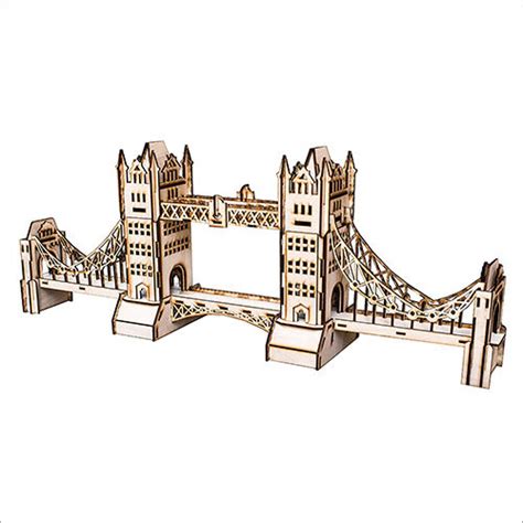 Polished Wooden London Bridge Sculpture at Best Price in Moradabad | Motion Graphic