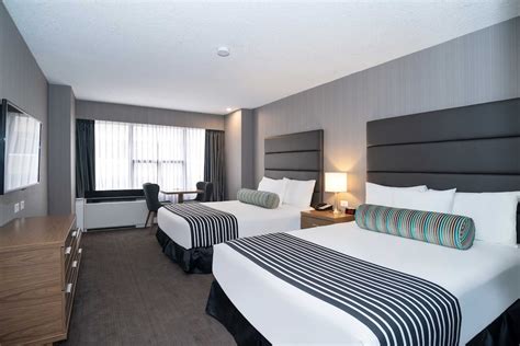 Sandman Signature Calgary Downtown Hotel Calgary, Alberta, CA - Reservations.com