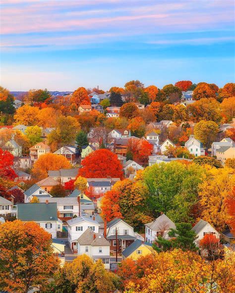 Autumn in Boston, Massachusetts : r/pics