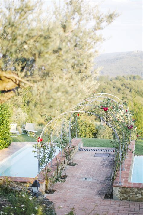 Wedding in a Farmhouse in Tuscany by Italian Wedding Designer