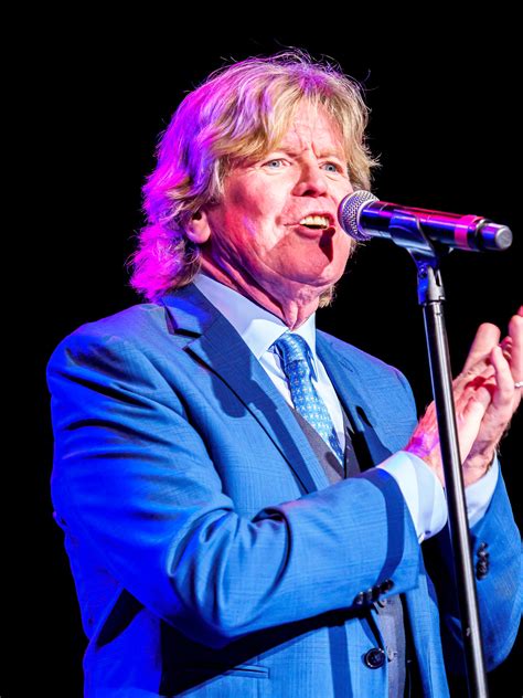 Herman’s Hermits Starring Peter Noone Brought the 60s Groove to Talking ...