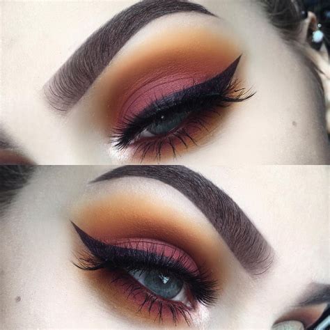 Eyeshadows: @limecrimemakeup venus and venus ll palette Liner ...