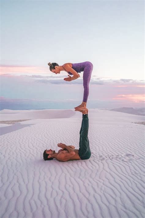 Acro Yoga Flow - Online Tutorials Acro Yoga Foot to Foot @acrosprout @moderntarzan Check our our ...