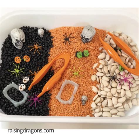 Halloween Sensory Bin For Preschoolers ⋆ Raising Dragons