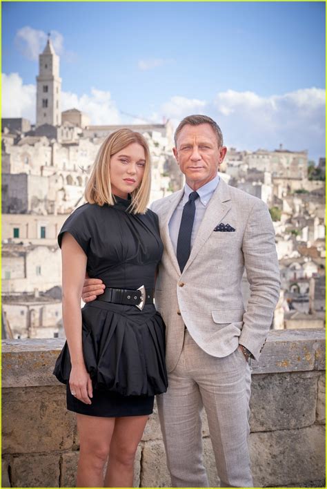 Photo: daniel craig lea seydoux no time to die italy 04 | Photo 4349290 ...