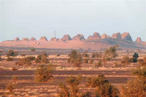 The ancient pyramids of Meroe in Sudan - Strange Sounds