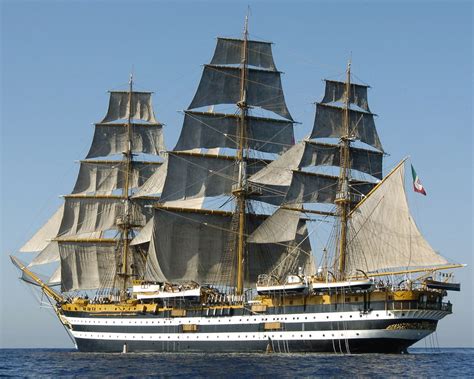 Italian training ship Amerigo Vespucci : europe