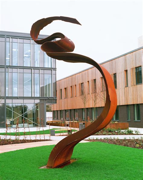 Harlow Art Trust: Social distancing in Harlow Sculpture Town – Discover ...