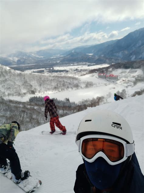 Why I Did a Ski Season in Japan - Gavin Brennan